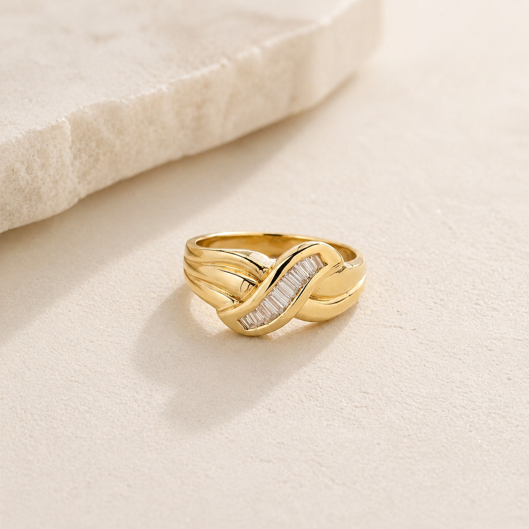 Soleil Wave Ring