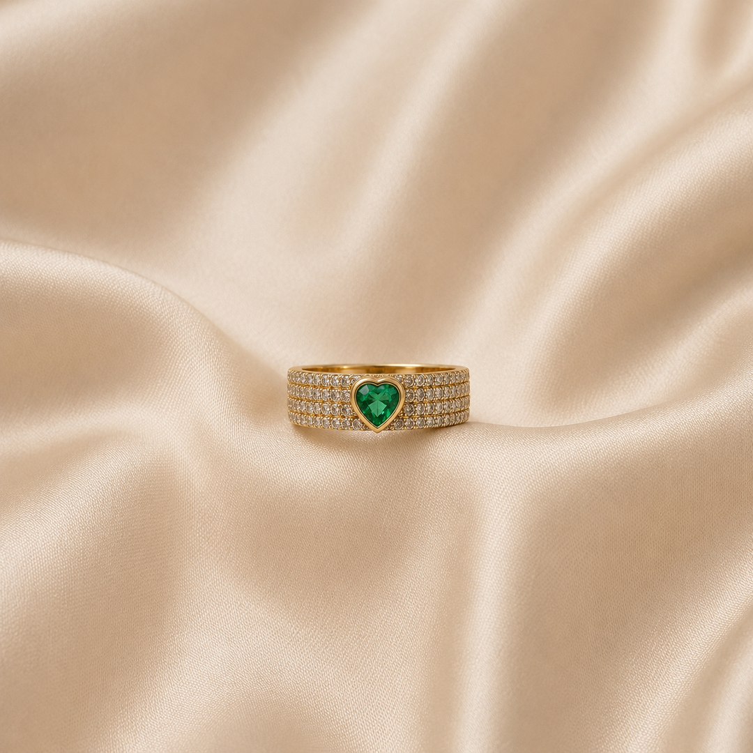 Amora Emerald Pinky Ring